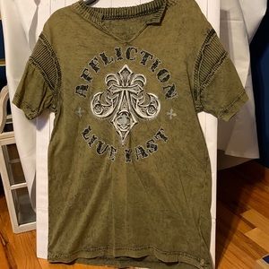 Men’s Affliction T-shirt Size M